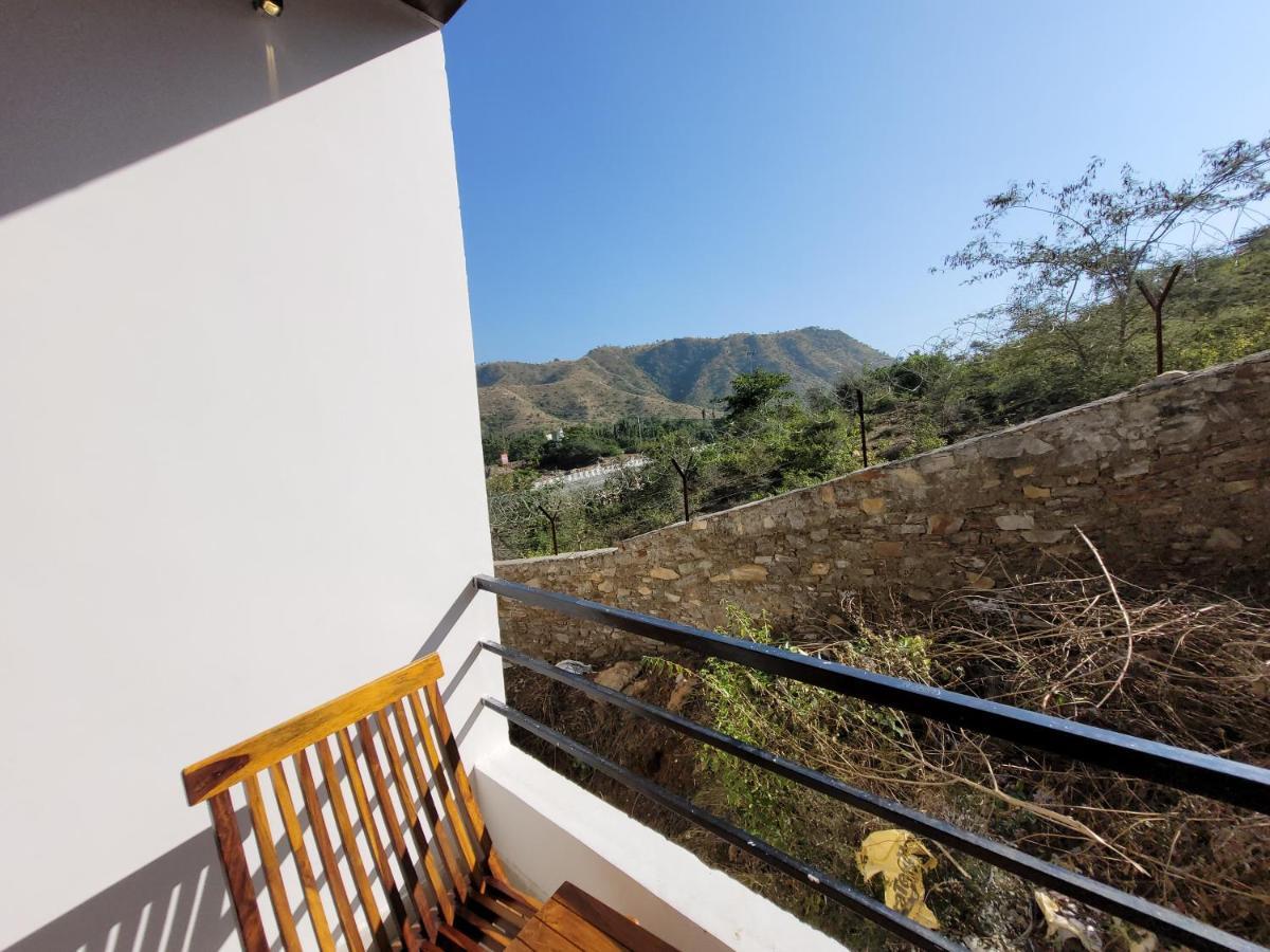 Aura Gold Resort Ουνταϊπούρ Εξωτερικό φωτογραφία
