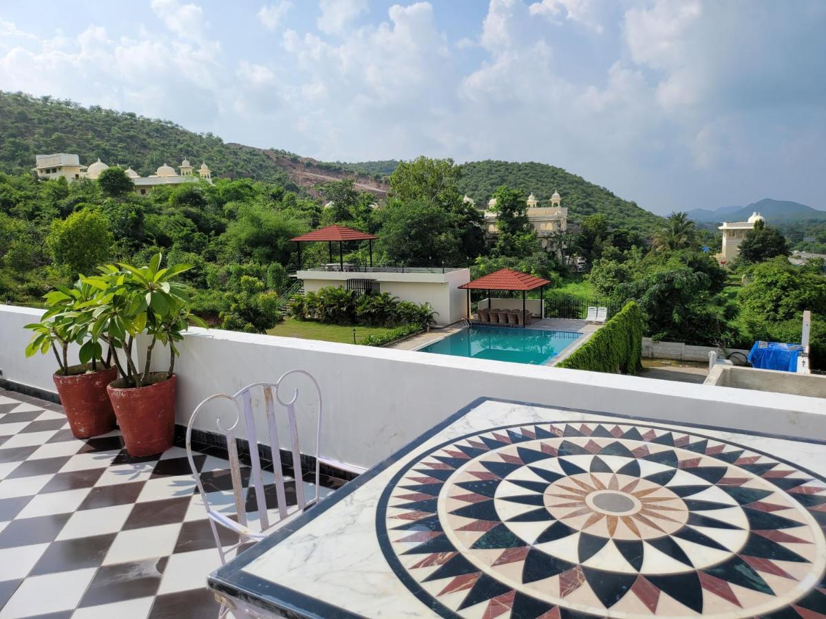 Aura Gold Resort Ουνταϊπούρ Εξωτερικό φωτογραφία